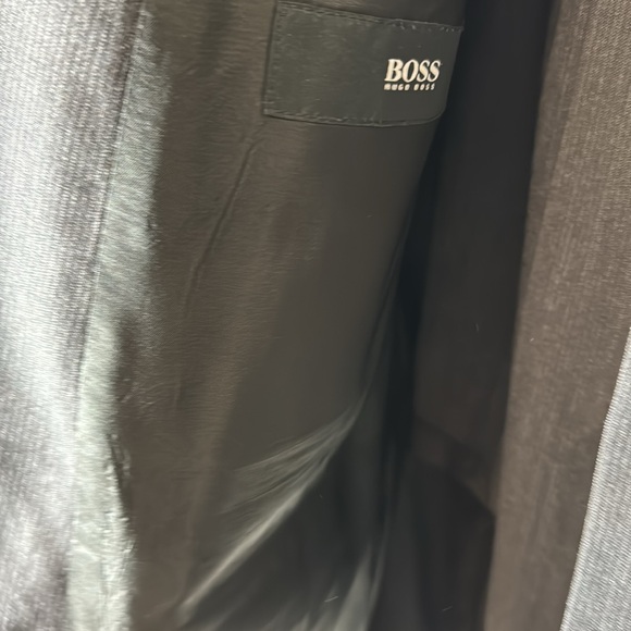 Boss Hugo Boss Grand Central suit 40R - Picture 3 of 4